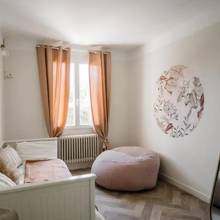 Charming Vacation Located In Isle-sur-la-sorgue * L'Isle-sur-la-Sorgue