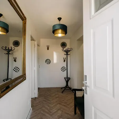 Charming Vacation Located In Isle-sur-la-sorgue Apartment L'Isle-sur-la-Sorgue