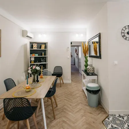 Charming Vacation Located In Isle-sur-la-sorgue * L'Isle-sur-la-Sorgue